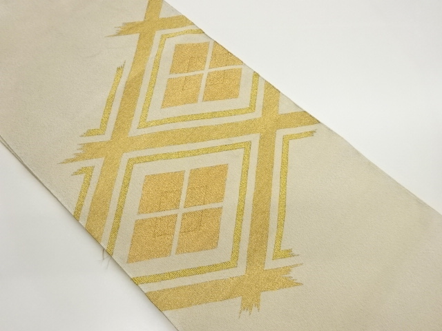 綴れ菱模様織出し名古屋帯